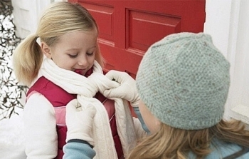 Những sai lầm tai hại khiến con dễ ốm vào mùa đông mà nhiều bà mẹ mắc phải