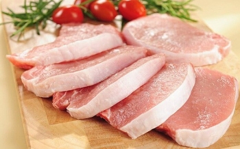 Giá thịt heo hôm nay 26/12: Sườn non heo báo động ở mức 255.000 đồng/kg