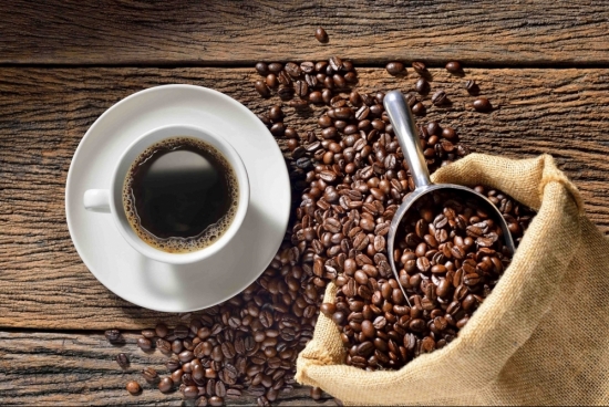Giá cà phê hôm nay 24/12: Cà phê Arabica quay đầu tăng nhẹ
