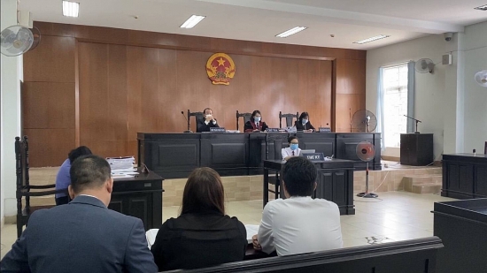 Vụ đấu giá ngàn tỷ của Công ty Kim Oanh: Các tình tiết gây sốc tại tòa