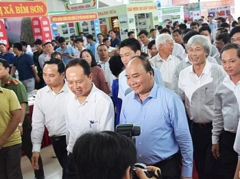 Thủ tướng Chính phủ Nguyễn Xuân Phúc tham quan Triển lãm "Thanh Hóa xưa và nay"
