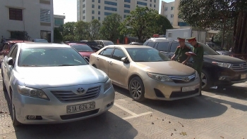 Thanh Hóa: Thu giữ 10 xe ô tô nhập lậu từ Lào về Việt Nam