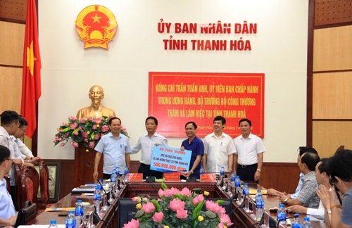 doan cong tac cua bo truong bo cong thuong lam viec voi tinh thanh hoa