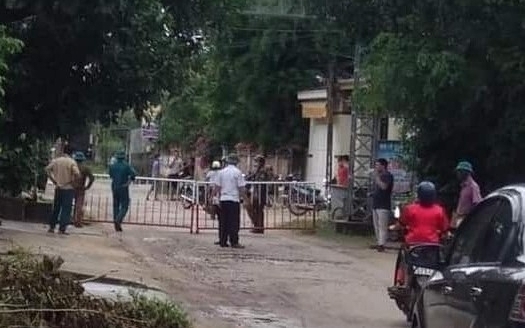 Một khu phố ở TP. Sầm Sơn bị phong tỏa vì có người nghi nhiễm Covid-19