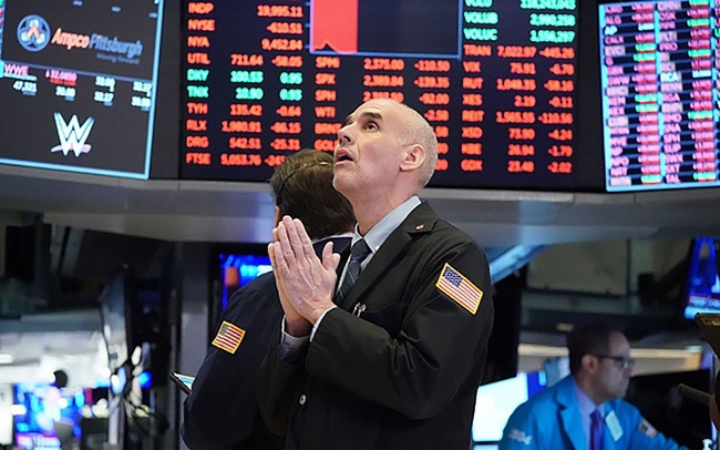 Chứng khoán Mỹ phủ đỏ đầu tuần, S&P 500 giảm 5 phiên liên tục