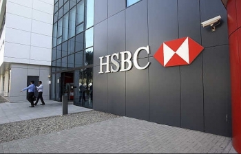 HSBC tái cấu trúc, dự kiến cắt giảm 35.000 nhân sự trong 3 năm tới