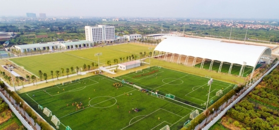 Tin nóng bóng đá sáng 2/2: Vingroup chuyển giao PVF cho tập đoàn Văn Lang