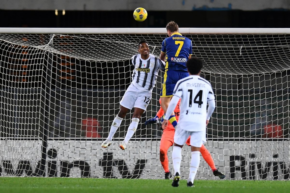 Tin nóng bóng đá ngày 28/2: Juventus hòa bạc nhược
