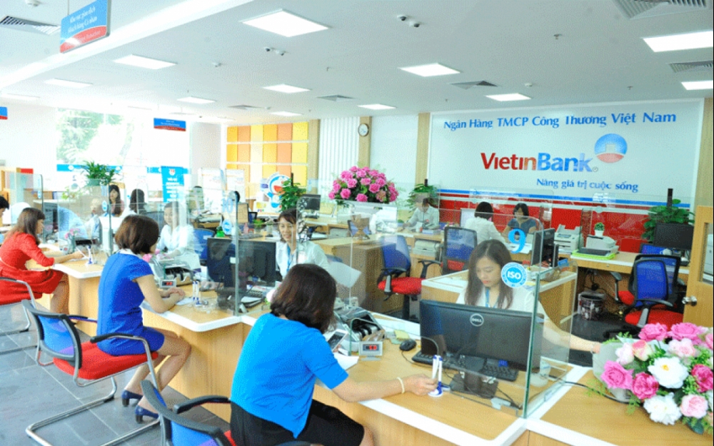 Bản tin tài chính ngân hàng ngày 17/3: VietinBank tăng quy mô gói tín dụng lên gần 30.000 tỷ đồng
