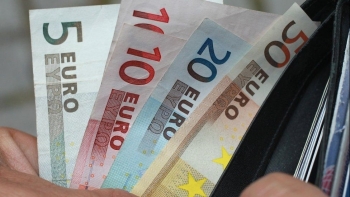 [Cập nhật] Tỷ giá Euro hôm nay 14/4: Giảm tại một vài ngân hàng