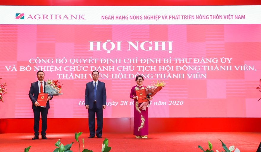 chanh van phong nhnn giu chuc chu tich hoi dong thanh vien agribank