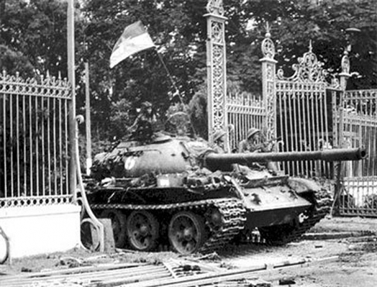 Đại thắng mùa Xuân 1975 mãi mãi thôi thúc dân tộc Việt Nam thời kỳ mới