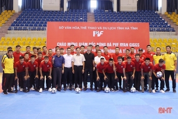 Bóng đá Việt Nam: Huyền thoại Ryan Giggs tiếp lửa cho bóng đá Hà Tĩnh