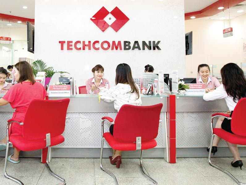 Techcombank miễn phí mọi giao dịch tiền mặt, chuyển khoản tại quầy ...