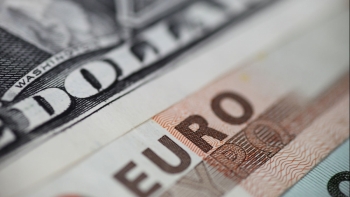 Tỷ giá ngoại tệ hôm nay 8/5: USD đảo chiều sụt giảm, Euro phục hồi