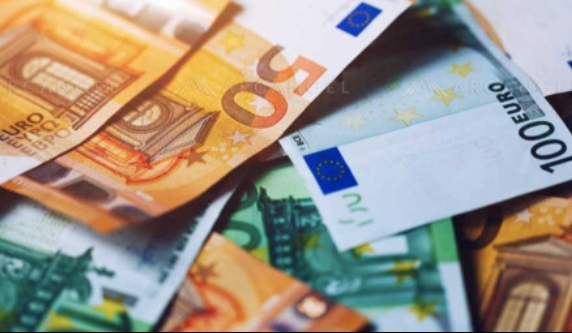 Tỷ giá euro hôm nay 19/5/2022: Đồng loạt lao dốc