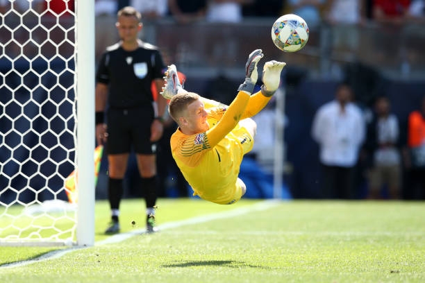 thuy sy 0 0 anh 5 6 pen tam su gianh hang 3 nations league