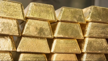 Giá vàng hôm nay 25/6: tiến sát mức kỷ lục 40 triệu đồng/lượng.