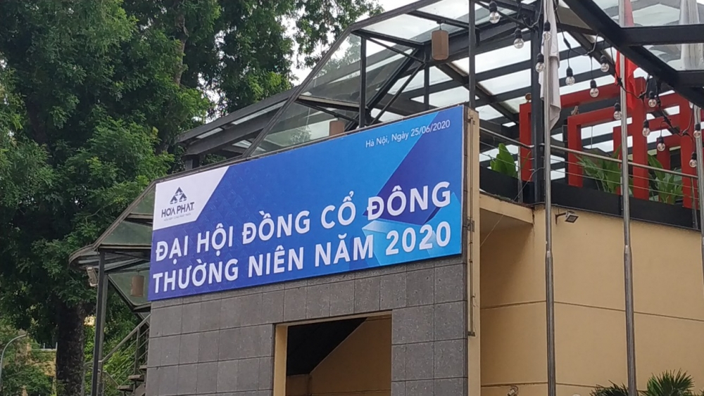 dhdcd hoa phat phan dau chia co tuc bang tien tu nam 2020