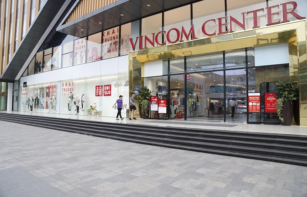 Vincom Retail báo lãi 6 tháng gần 1.200 tỷ đồng, tăng trưởng 40%