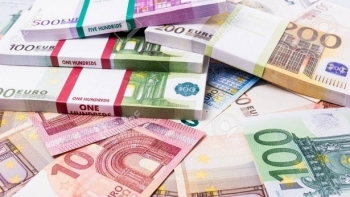 Cập nhât tỷ giá Euro mới nhất ngày 9/8: Trong nước giảm khoảng 60 đồng/Euro
