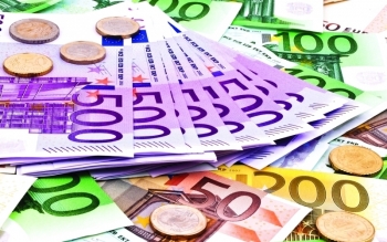 Cập nhât tỷ giá Euro mới nhất ngày 28/8: Tiếp tục mất giá, giảm tới 50 đồng/Euro