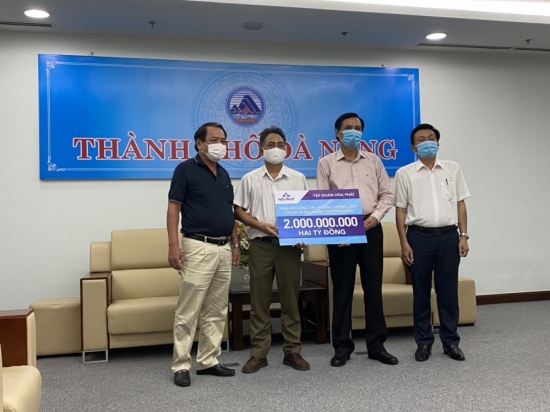Hòa Phát ủng hộ 6 tỷ đồng giúp Đà Nẵng, Quảng Nam và Quảng Ngãi phòng chống dịch Covid-19