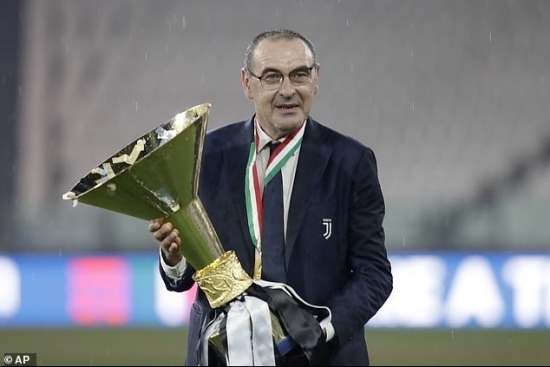 Juventus sa thải HLV Sarri sau thất bại cay đắng ở cúp C1