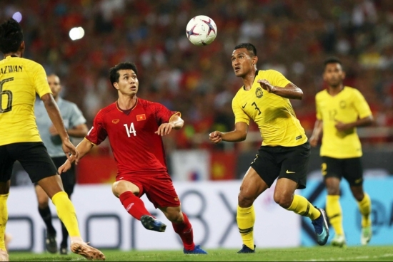 Bóng đá Việt Nam ngày 13/8: Hoãn trận Việt Nam - Malaysia sang năm 2021