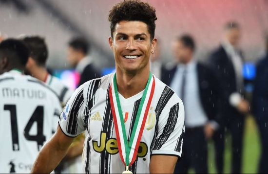 Tin nóng bóng đá ngày 29/8: Ronaldo chốt tương lai tại Juventus