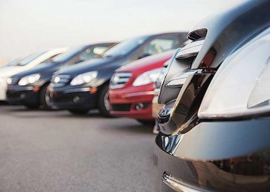 Doanh nghiệp phân phối ô tô kinh doanh khởi sắc trong 6 tháng đầu năm