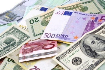 Tỷ giá ngoại tệ hôm nay 28/9: USD tăng tiếp, đồng Euro lao dốc