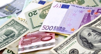 Tỷ giá ngoại tệ hôm nay 26/10: USD đi ngang, Euro giảm