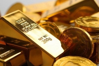 Giá vàng hôm nay 15/11: Tiếp tục tăng mạnh, hướng đến mốc 42 triệu đồng/lượng