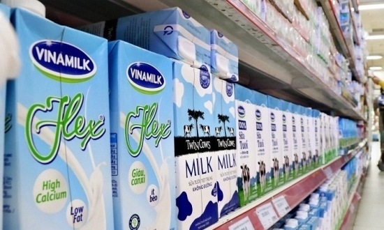 Vinamilk đóng cửa công ty thu mua bột sữa tại Ba Lan