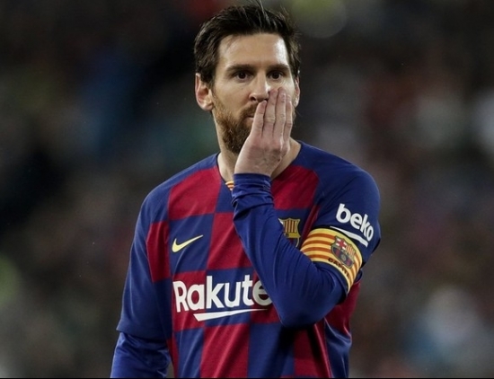 Tin nóng bóng đá sáng 24/11: Barca loại Messi khỏi danh sách đá Cúp C1