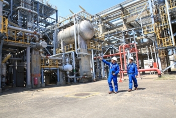 Lọc dầu Dung Quất hoàn thành mốc kế hoạch sản lượng trước 26 ngày