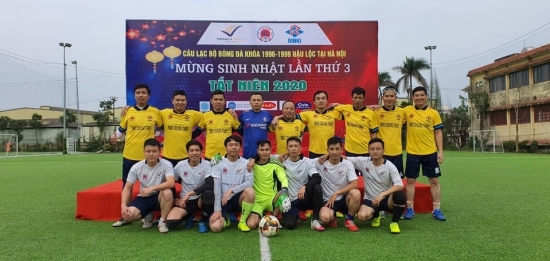 Kịch tính trận cầu bóng đá chào mừng FC 96-99 Hậu Lộc tại Hà Nội tròn 3 tuổi