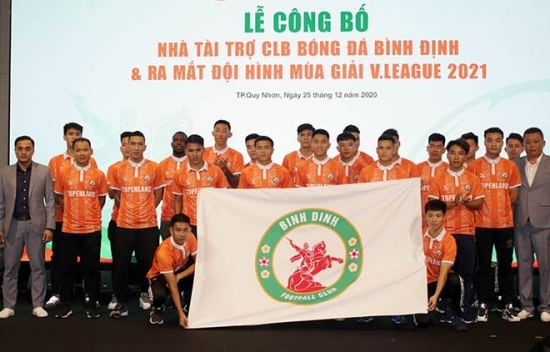 Tin nóng bóng đá tối 25/12: CLB Bình Định nhận tài trợ 300 tỷ đồng